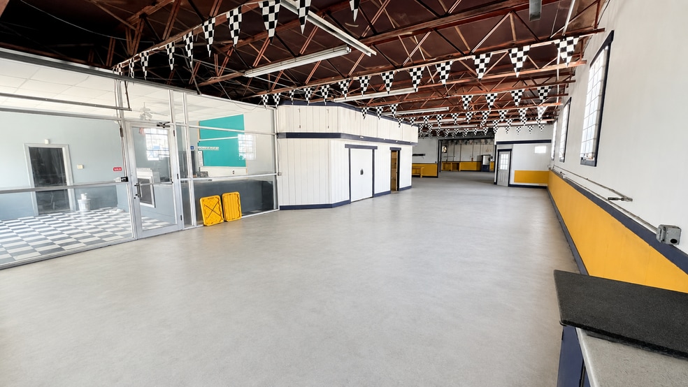 More Photos Of 711-713 NW 1st St, Fort Lauderdale Industrial For Lease