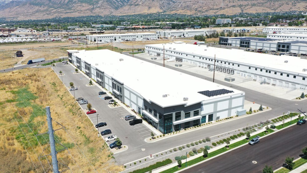 More Photos Of 1580 W 1200 N, Orem Unknown For Lease