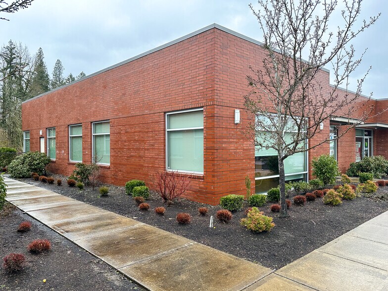 More Photos Of 14737 SW Millikan Way, Beaverton Office For Lease