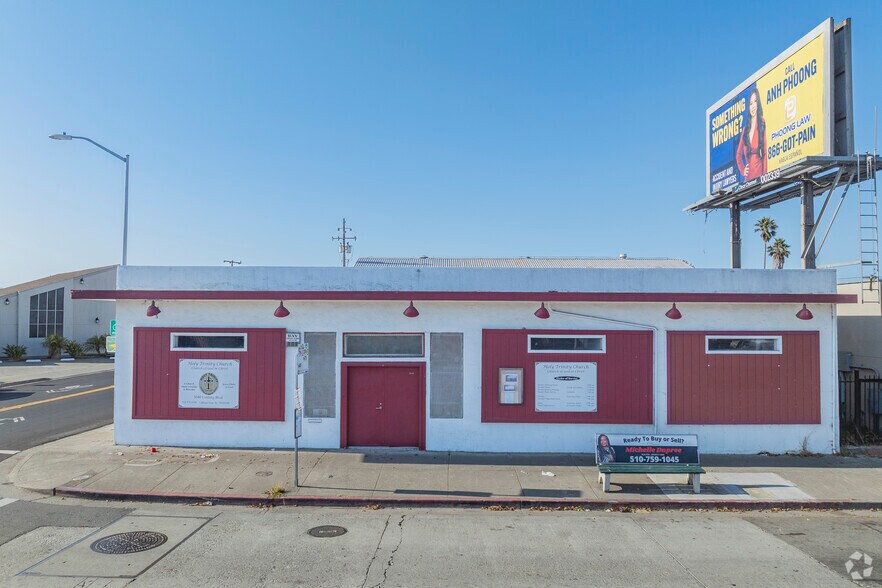 More Photos Of 3040 Cutting Blvd, Richmond General Retail For Sale