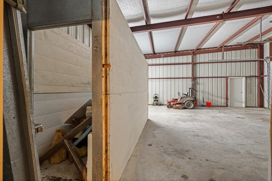 More Photos Of 9830 E US Highway 80, Terrell Industrial For Sale