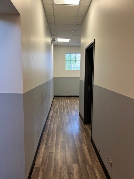 More Photos Of 6613-6621 Ogden Ave, Berwyn Storefront Retail Office For Sale