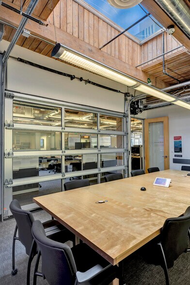 More Photos Of 507 Westlake Ave N, Seattle Office For Lease