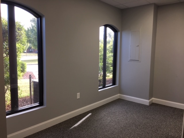 More Photos Of 2929 Crouse Ln, Burlington Medical For Lease