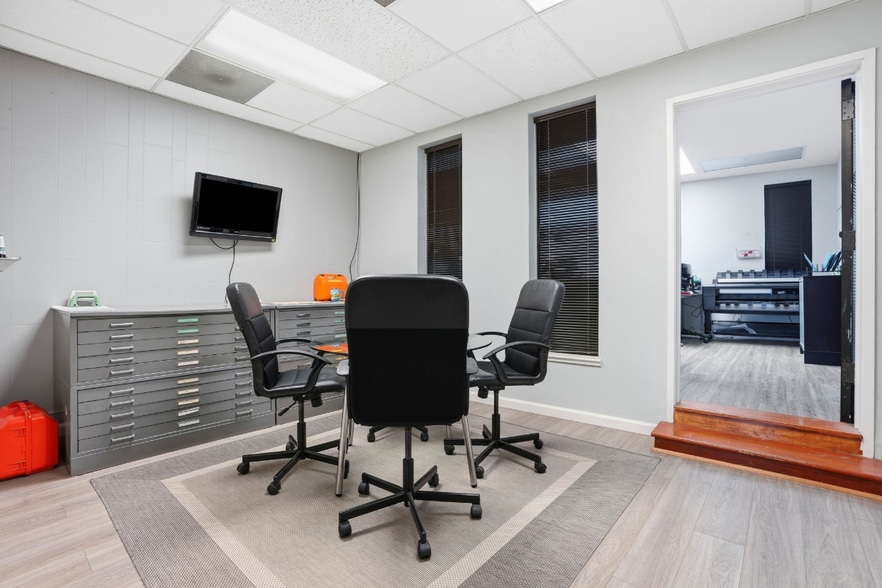 More Photos Of 871-873 Woodside Way, San Mateo Office Residential For Sale