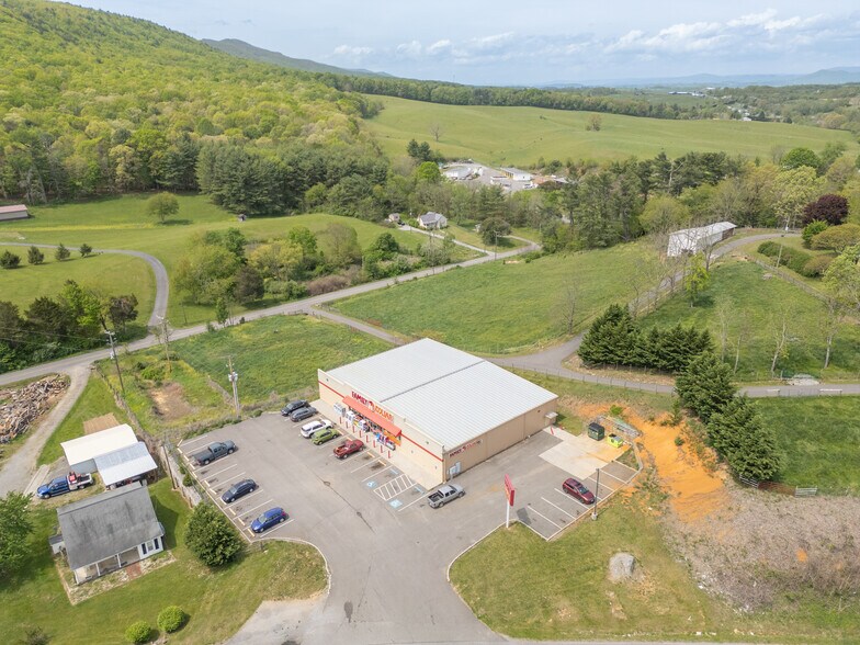 More Photos Of 555 Fort Chiswell Rd, Fort Chiswell Freestanding For Sale
