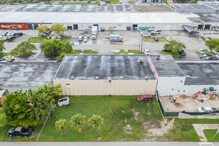 More Photos Of 8897 SW 129th St, Miami Warehouse For Lease