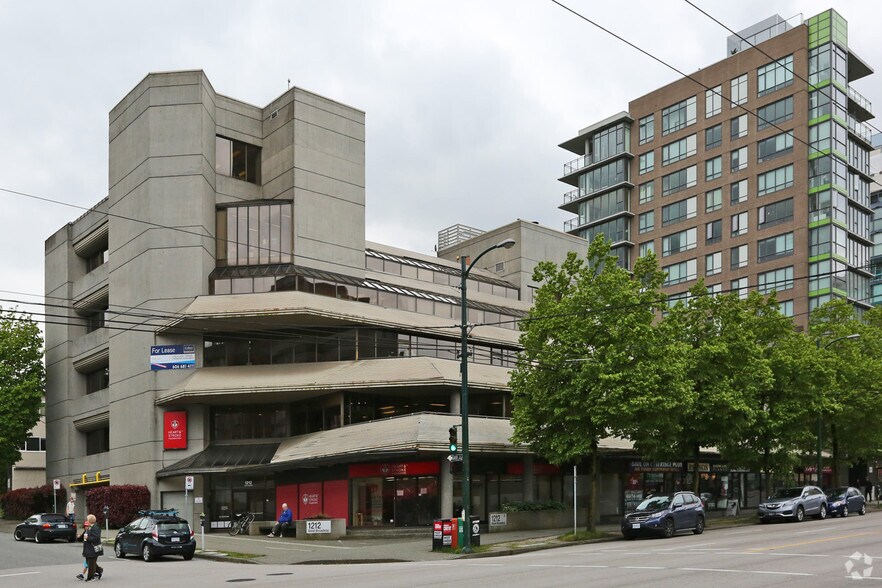 More Photos Of 1212-1232 W Broadway, Vancouver Office For Lease