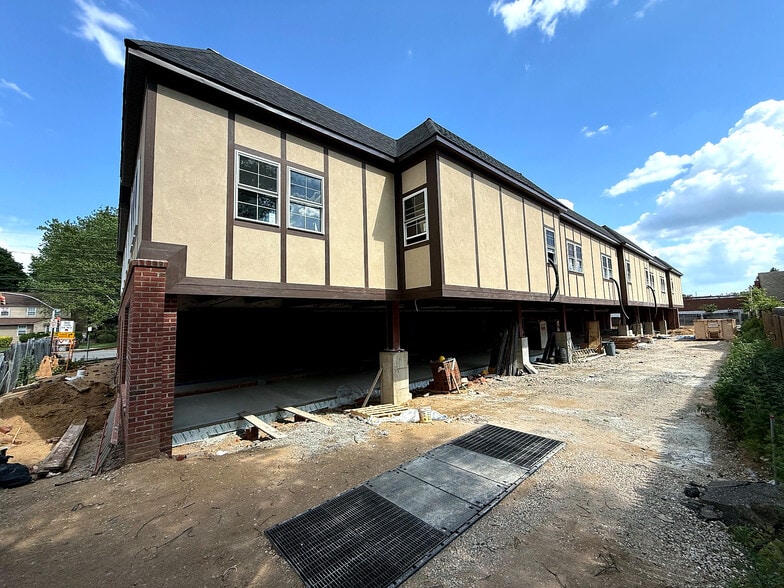 More Photos Of 43-61 Covert Avenue, Floral Park General Retail For Lease