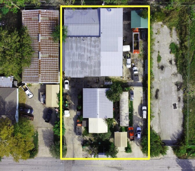 More Photos Of 8534 Rannie Rd, Houston Warehouse For Sale