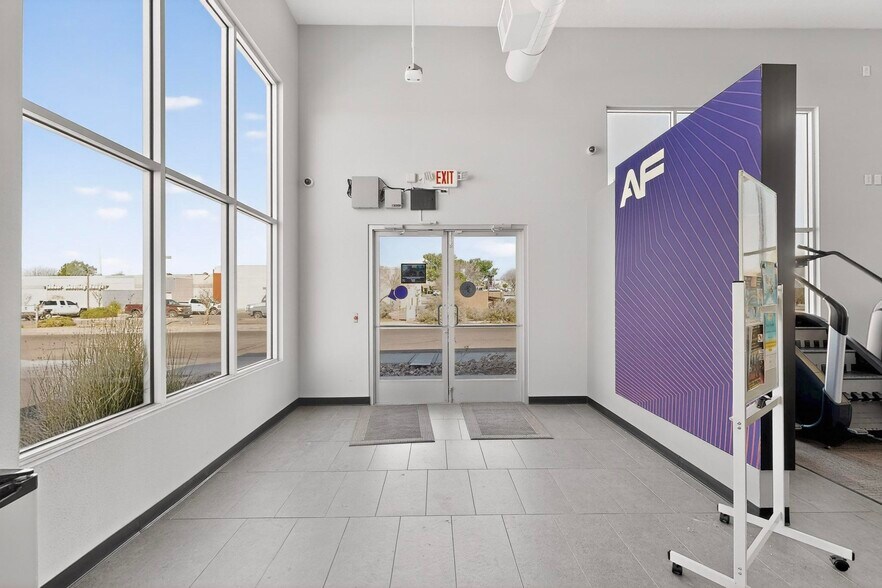 More Photos Of 9368 Valley View Dr NW, Albuquerque Apartments For Sale