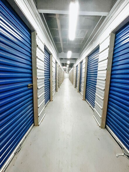 More Photos Of 620 W Railroad St, Bay Minette Self Storage For Sale