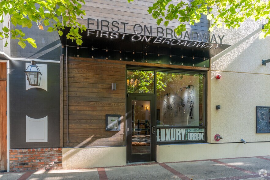 More Photos Of , Eugene General Retail For Sale