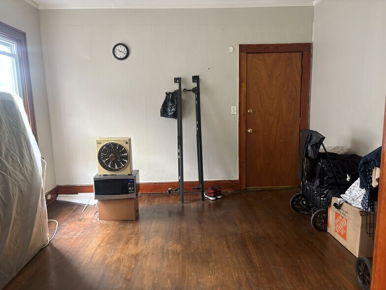 More Photos Of 287 Mrytle Ave, Albany Apartments For Sale