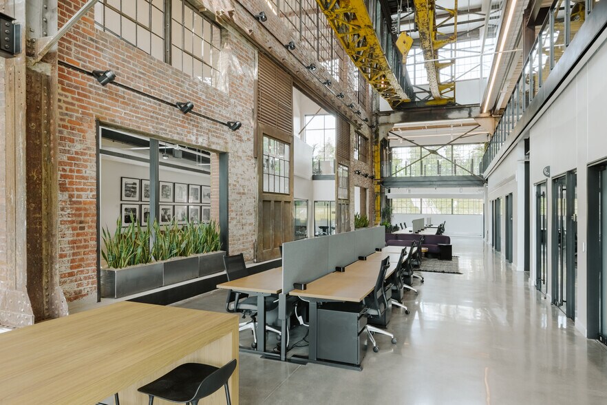 More Photos Of 4601 Catalyst Ct, Omaha Loft Creative Space For Lease