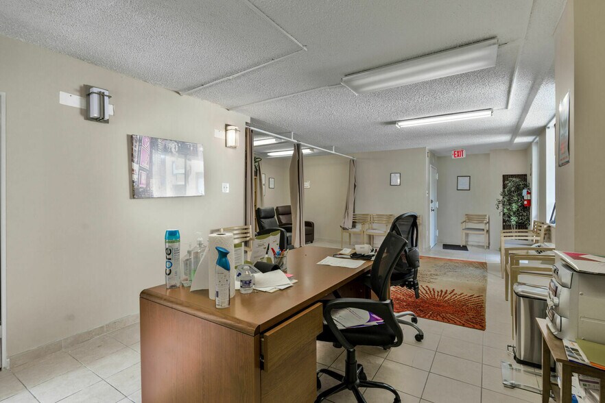 More Photos Of 1325-1327 18th St NW, Washington Apartments For Sale