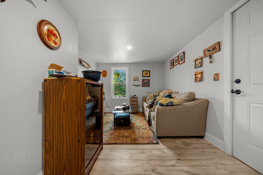 More Photos Of 15 South St, Freeport Apartments For Sale