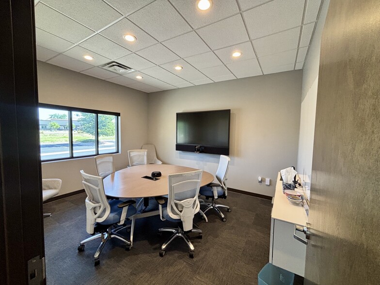 More Photos Of 2285 Manatt Ct, Castle Rock Warehouse For Lease