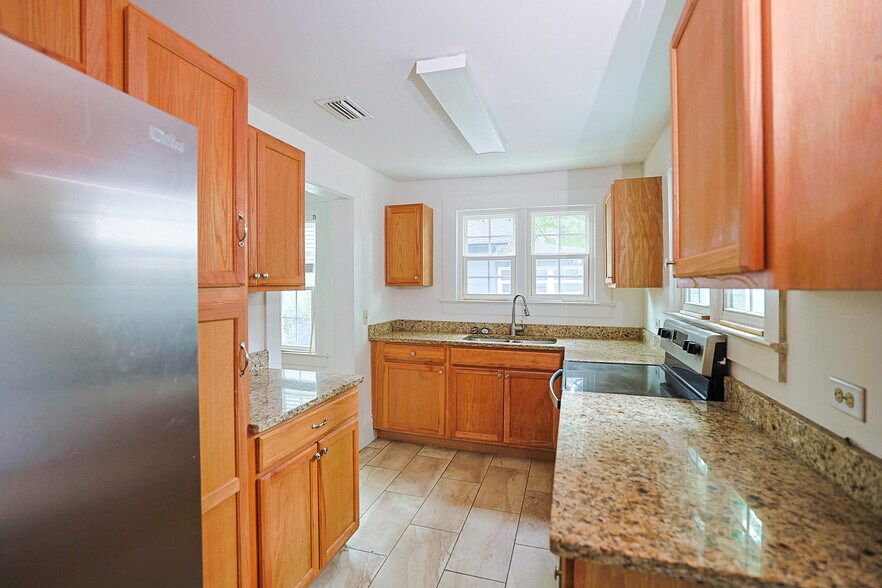 More Photos Of 1525 Larue Ave, Jacksonville Apartments For Sale