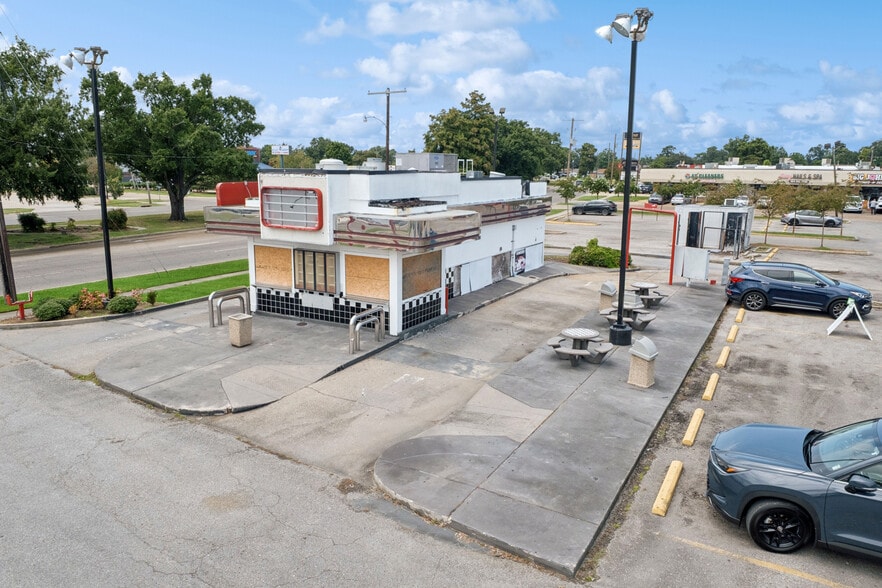More Photos Of 3102 Loyola Dr, Kenner Fast Food For Lease