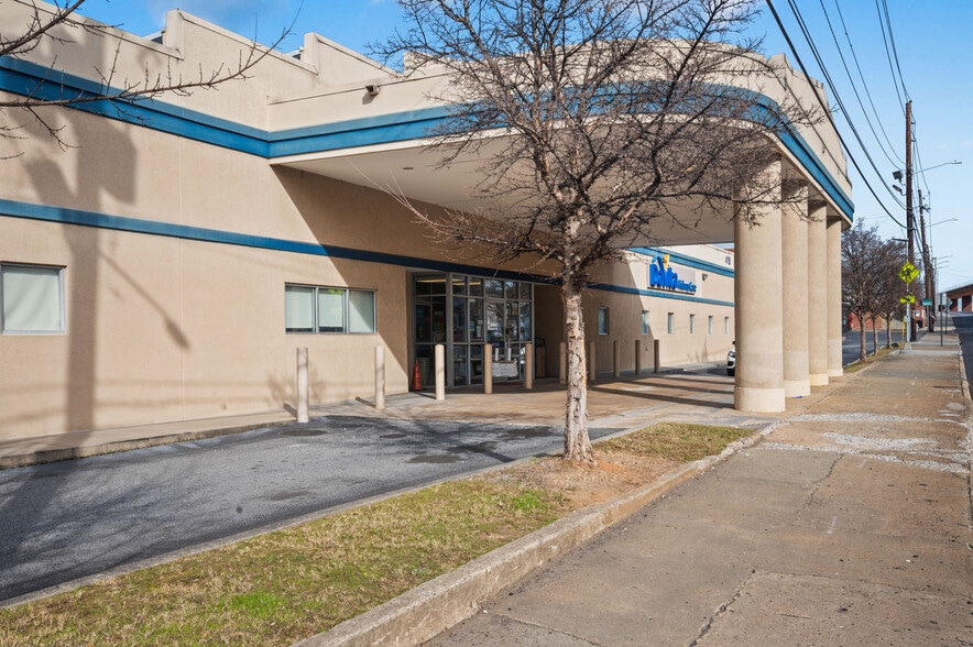 More Photos Of 418 Decatur St SE, Atlanta Medical For Sale
