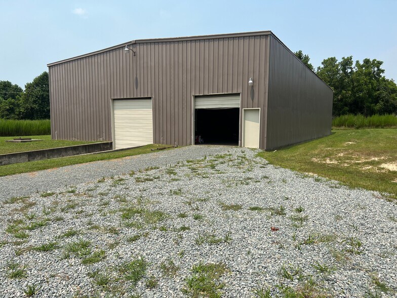 More Photos Of 13686 Richmond Tappahannock Hwy, Saint Stephens Church Research And Development For Sale