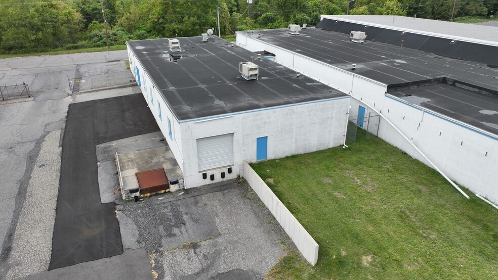 More Photos Of 125-155 Howard St, Phillipsburg Unknown For Lease