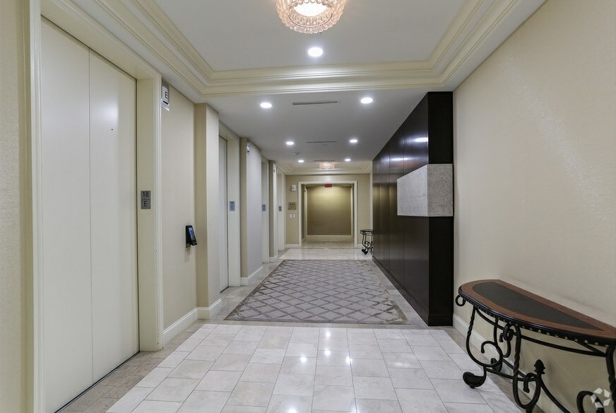 Photo of 18th Floor Ste 1800