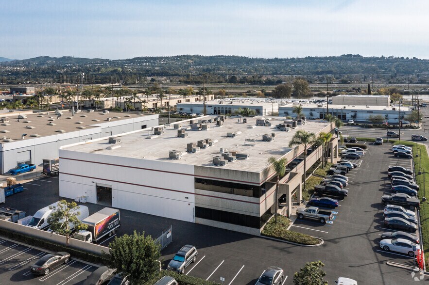 More Photos Of 4305 La Palma Ave, Anaheim Light Manufacturing For Sale