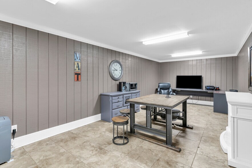 More Photos Of 6853 Lascassas Pike, Lascassas Industrial For Sale