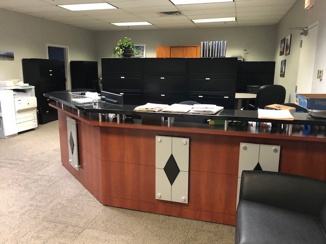 More Photos Of 1275 Davis Rd, Elgin Office For Lease