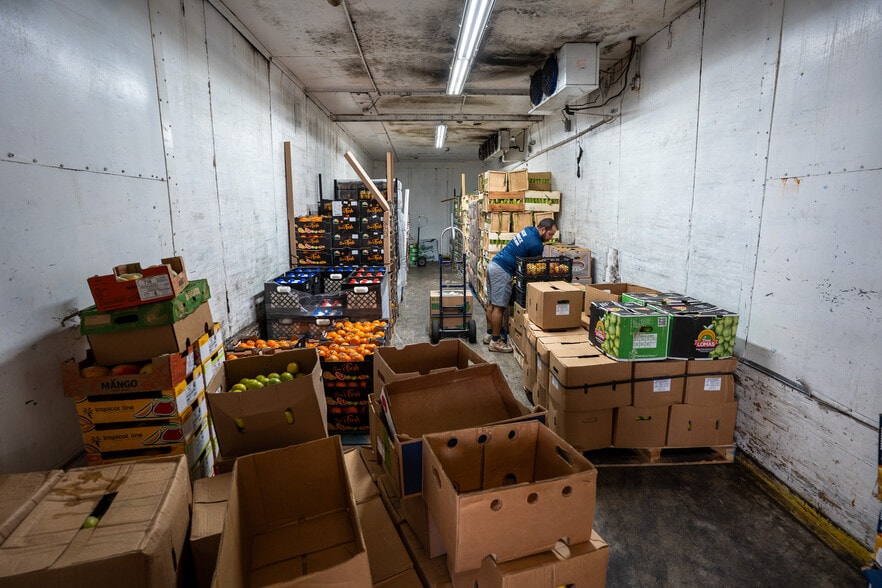 More Photos Of 1217 NW 21st Ave, Miami Refrigeration Cold Storage For Lease
