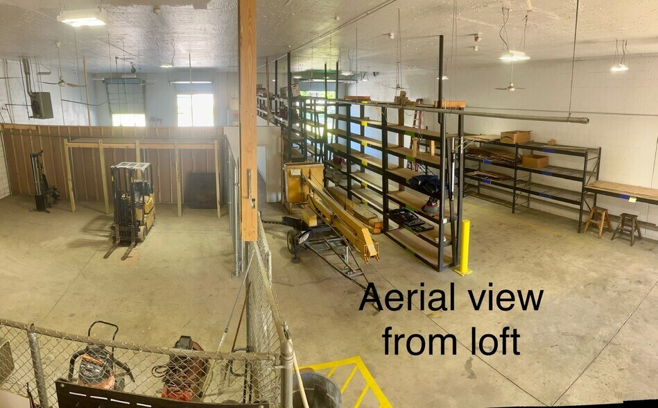 More Photos Of 378 S Van Buren St, Barberton Industrial For Lease