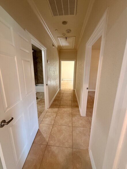 More Photos Of 16160 Porter Ln, Porter Land For Lease