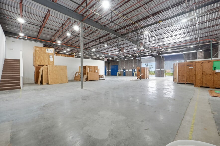 Primary Photo Of 1001 Prince George's Blvd, Upper Marlboro Light Manufacturing For Sale