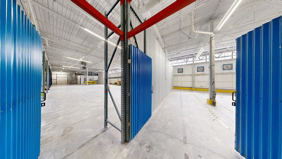 More Photos Of 724 Caledonia Rd, Toronto Warehouse For Lease