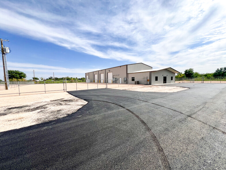 Primary Photo Of 3011 CR 115, Midland Industrial For Lease