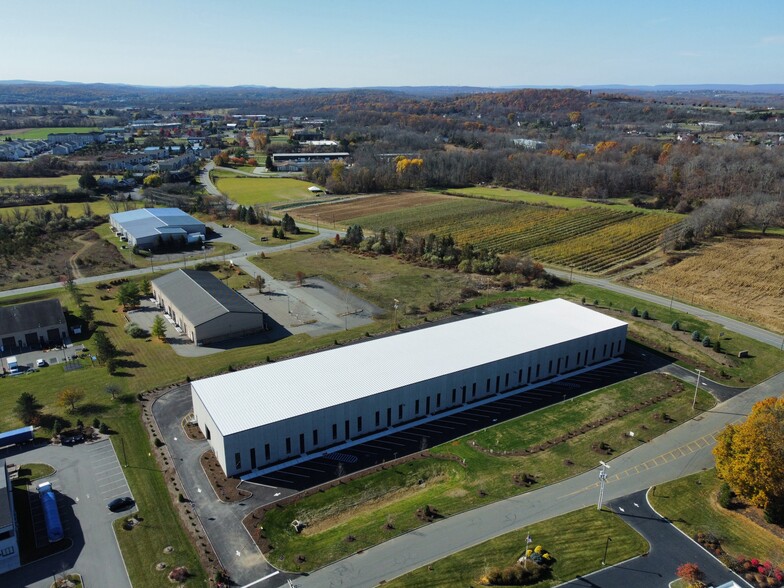 More Photos Of 2-4 Aaron Way, Sparta Warehouse For Lease