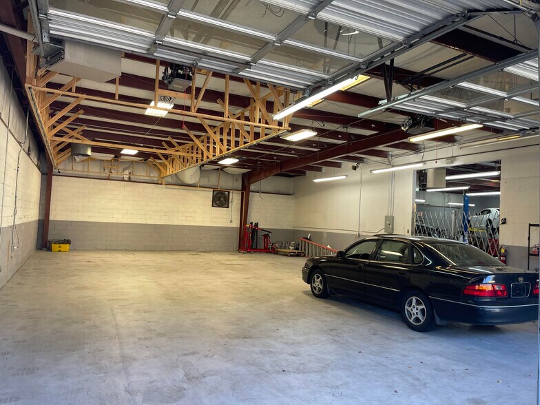 More Photos Of 190 Old Loganville Rd SW, Loganville Auto Repair For Lease