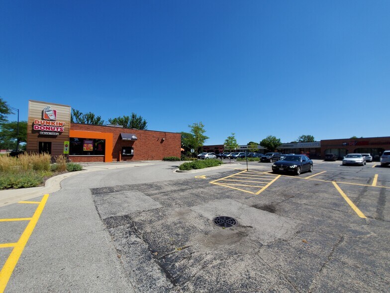 More Photos Of 2203-2241 W Schaumburg Rd, Schaumburg Unknown For Lease