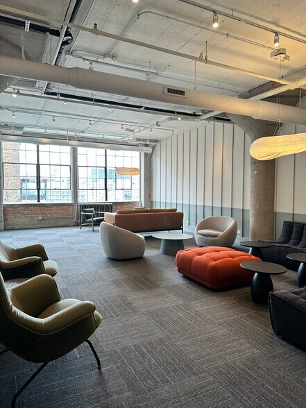 More Photos Of 328 S Jefferson St, Chicago Office For Lease