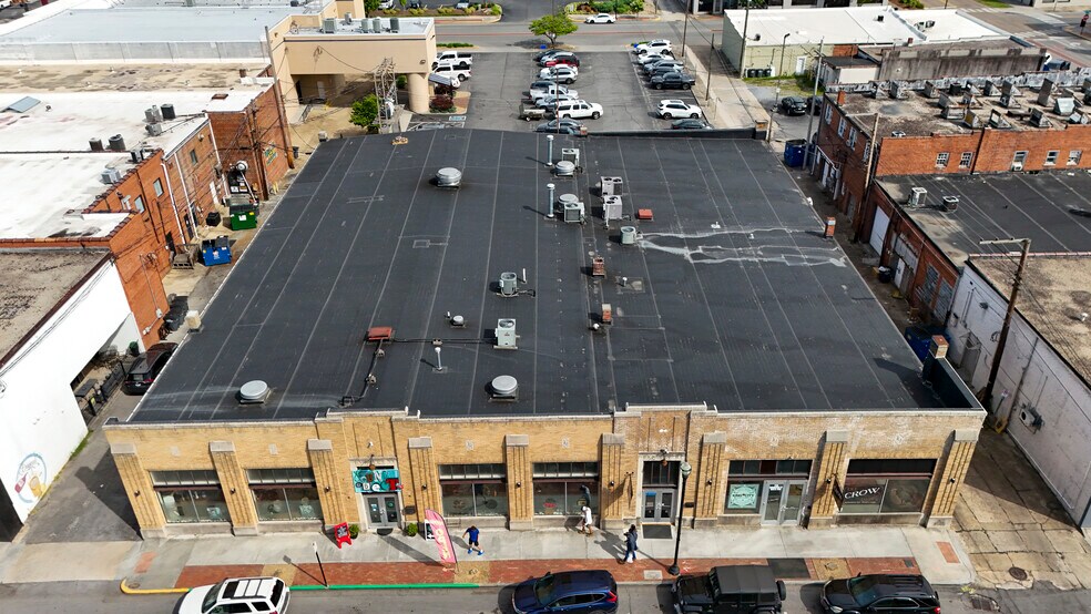 More Photos Of 223 Commerce St, Kingsport Storefront For Sale
