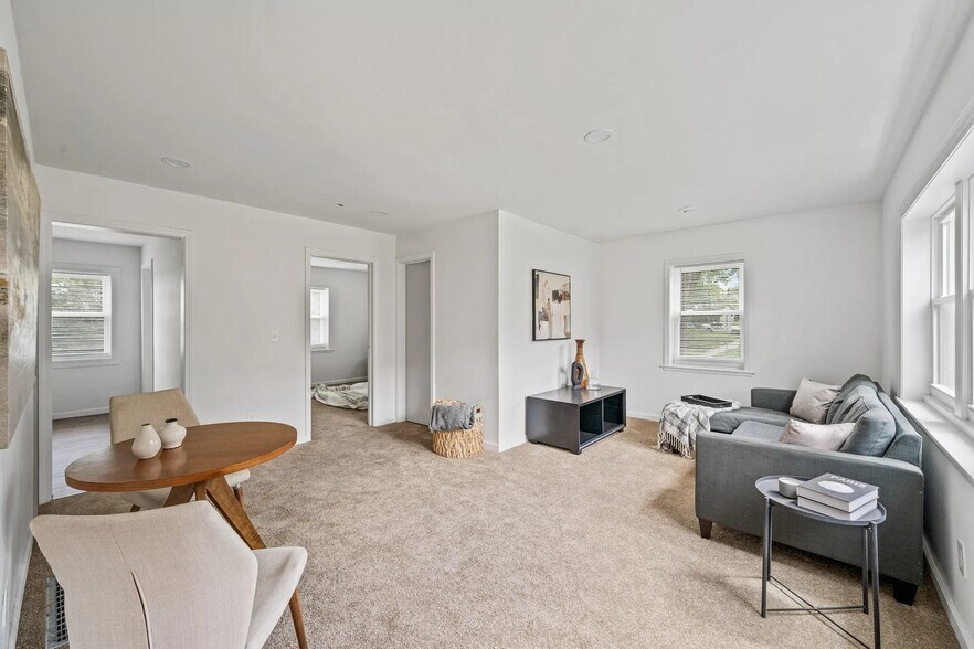 More Photos Of 3000 E 49th St, Kansas City Apartments For Sale