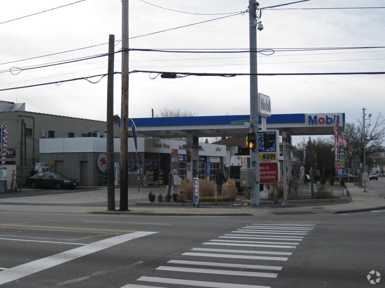 More Photos Of 579 Hempstead Tpke, West Hempstead General Retail For Lease