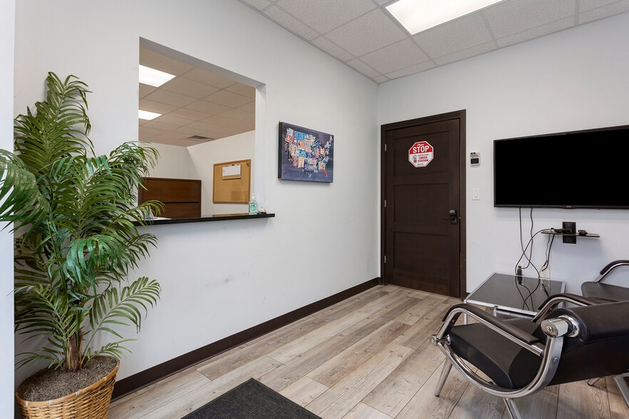 More Photos Of 7532 Clyde Park Ave SW, Byron Center Truck Terminal For Sale