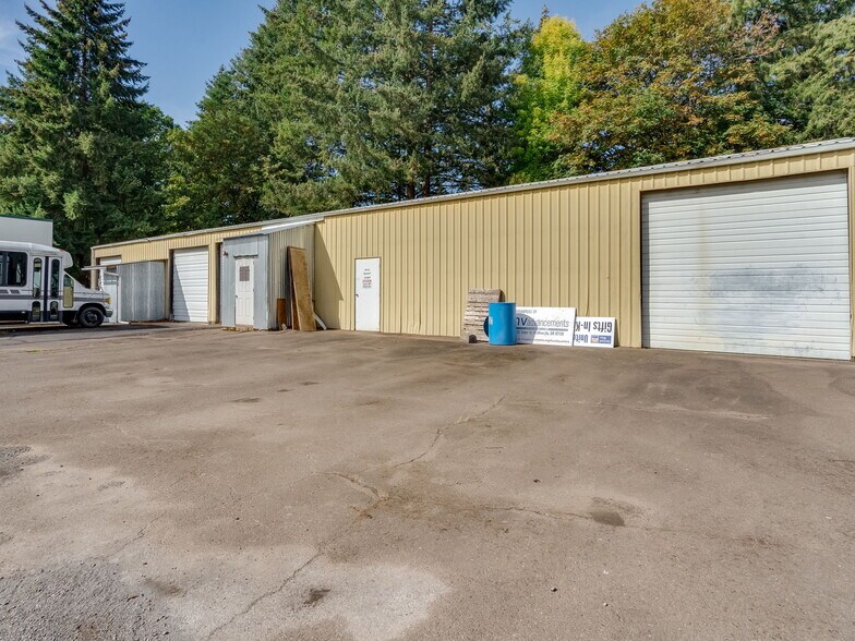 More Photos Of 16700 S Highway 99W, Amity Distribution For Sale