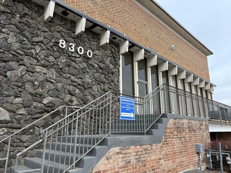 More Photos Of 8300 Merrifield Ave, Fairfax Light Distribution For Lease