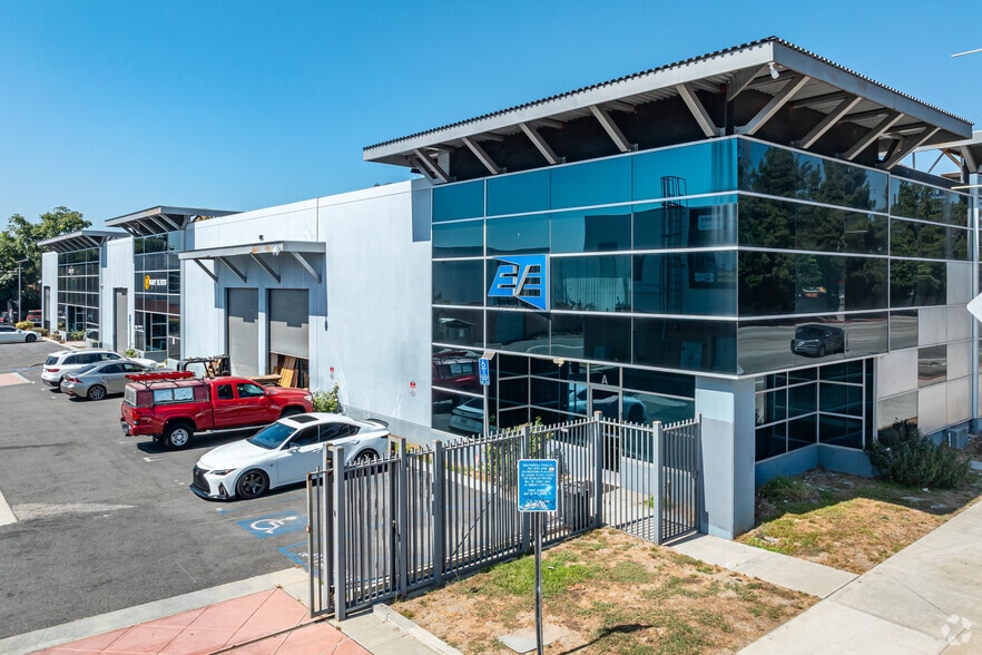 More Photos Of 12346 Valley Blvd, El Monte Warehouse For Sale