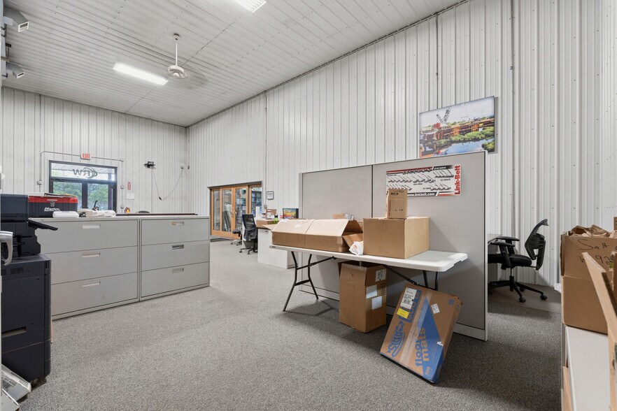 More Photos Of 751 County Route 37, Central Square Warehouse For Lease