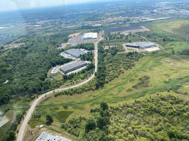 More Photos Of Riverwalk Pky, Tonawanda Land For Sale